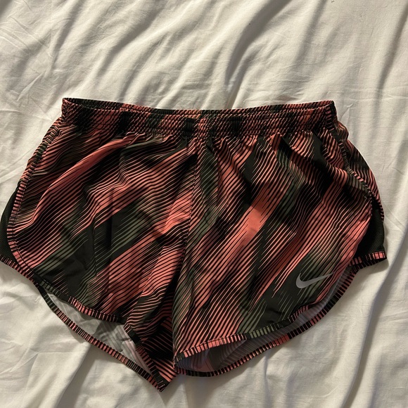 Nike Dri-Fit Shorts - Picture 1 of 3